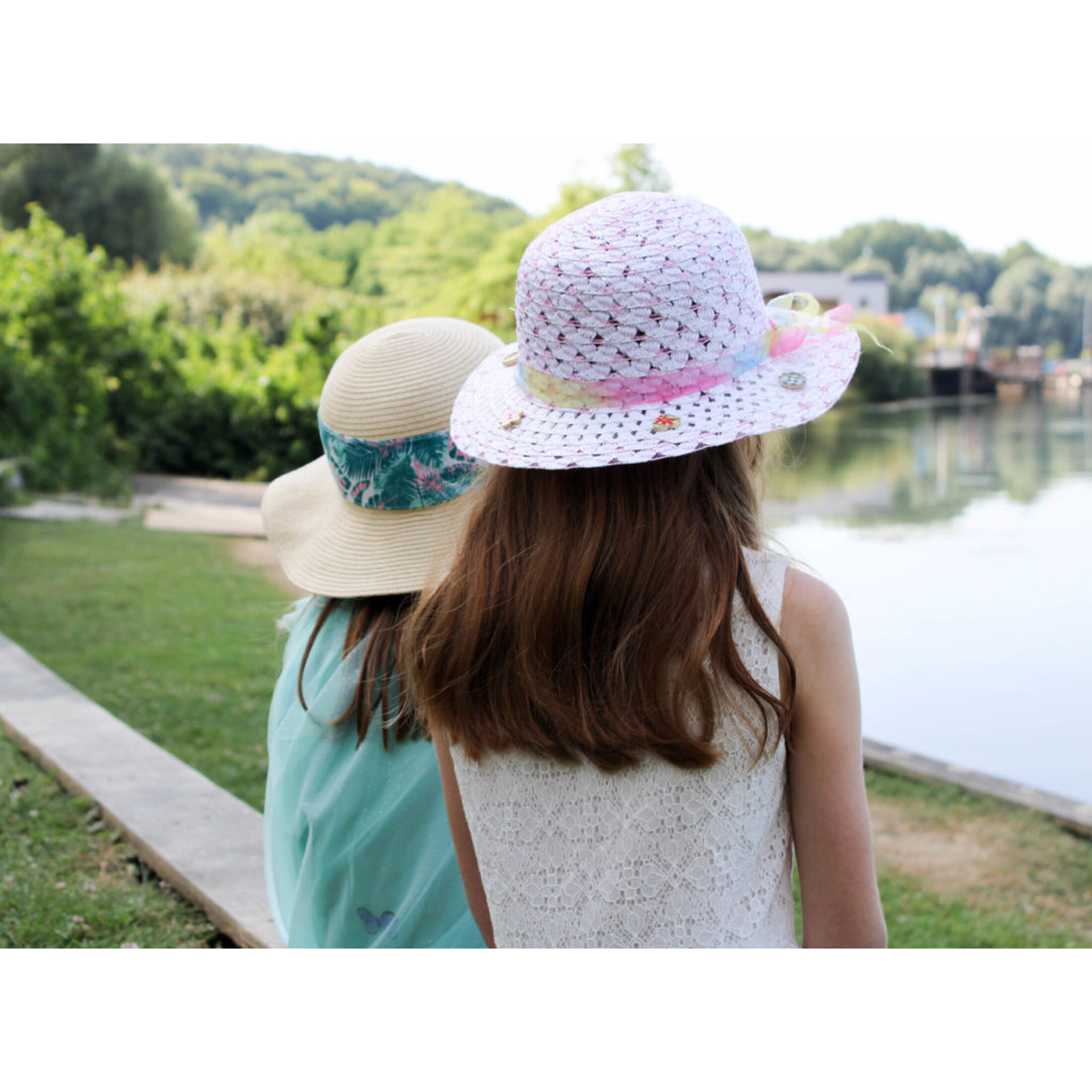 OCEANE & LEANE